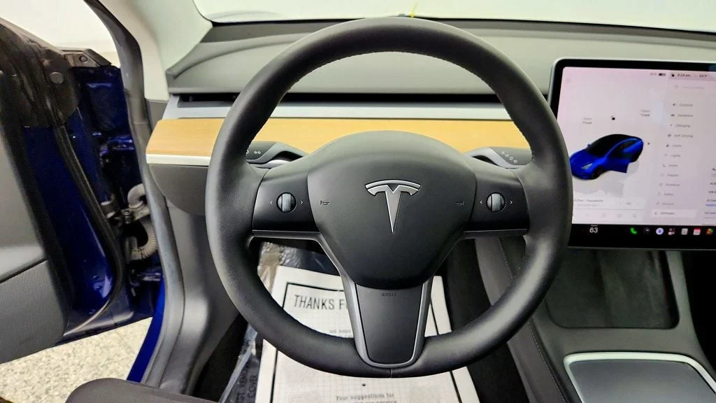 Used 2022 Deep Blue Metallic Tesla Performance AWD image 13