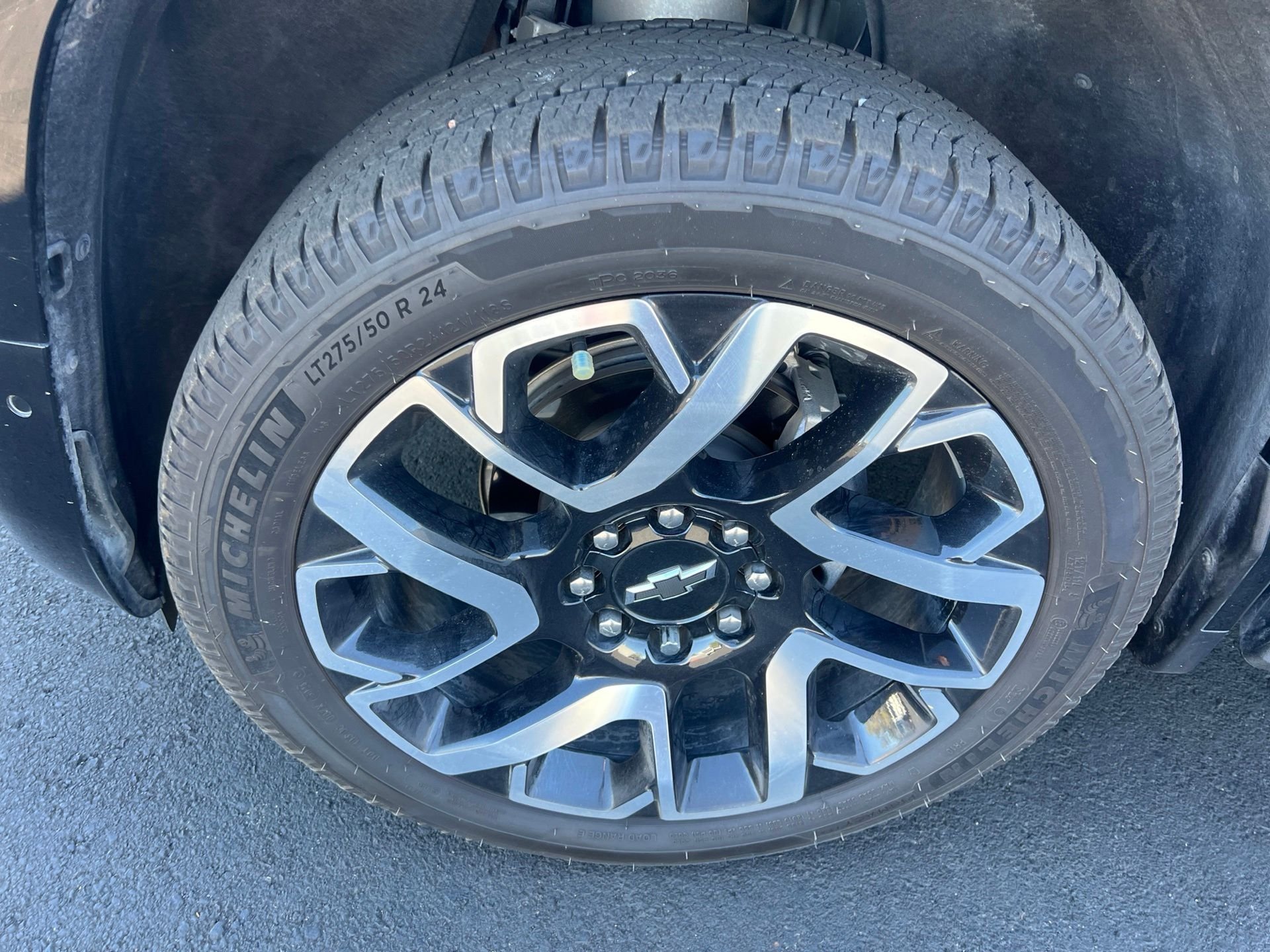 Used 2025 Gray Chevrolet RST image 15