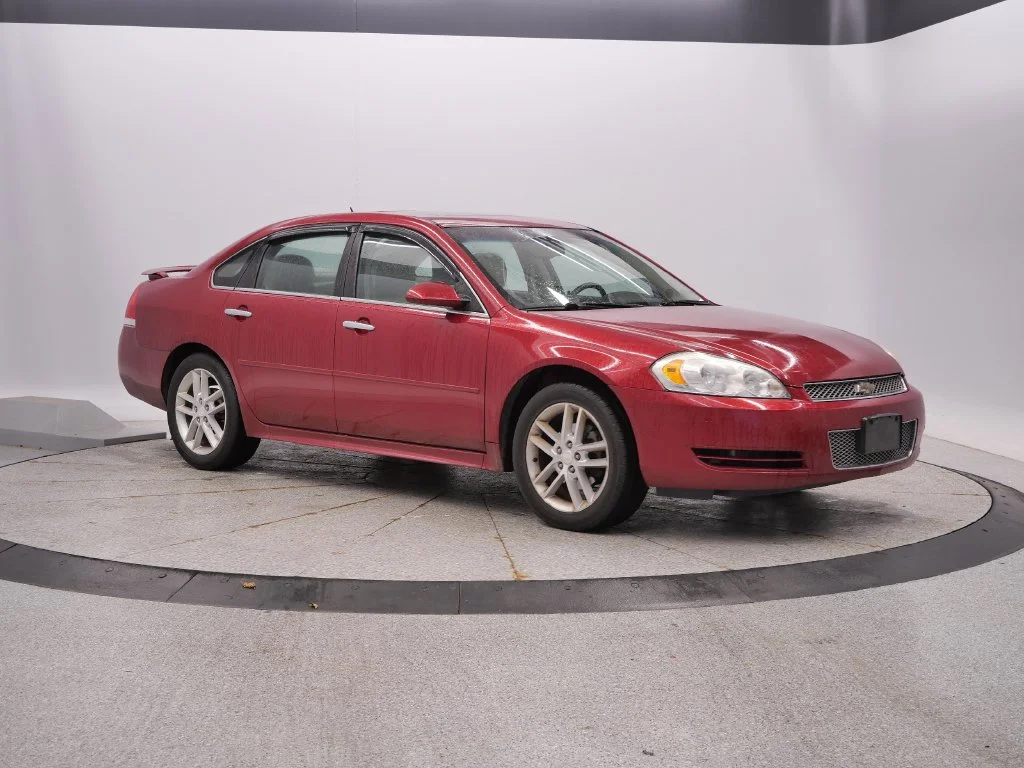 Used 2014 Red Chevrolet LT image 9
