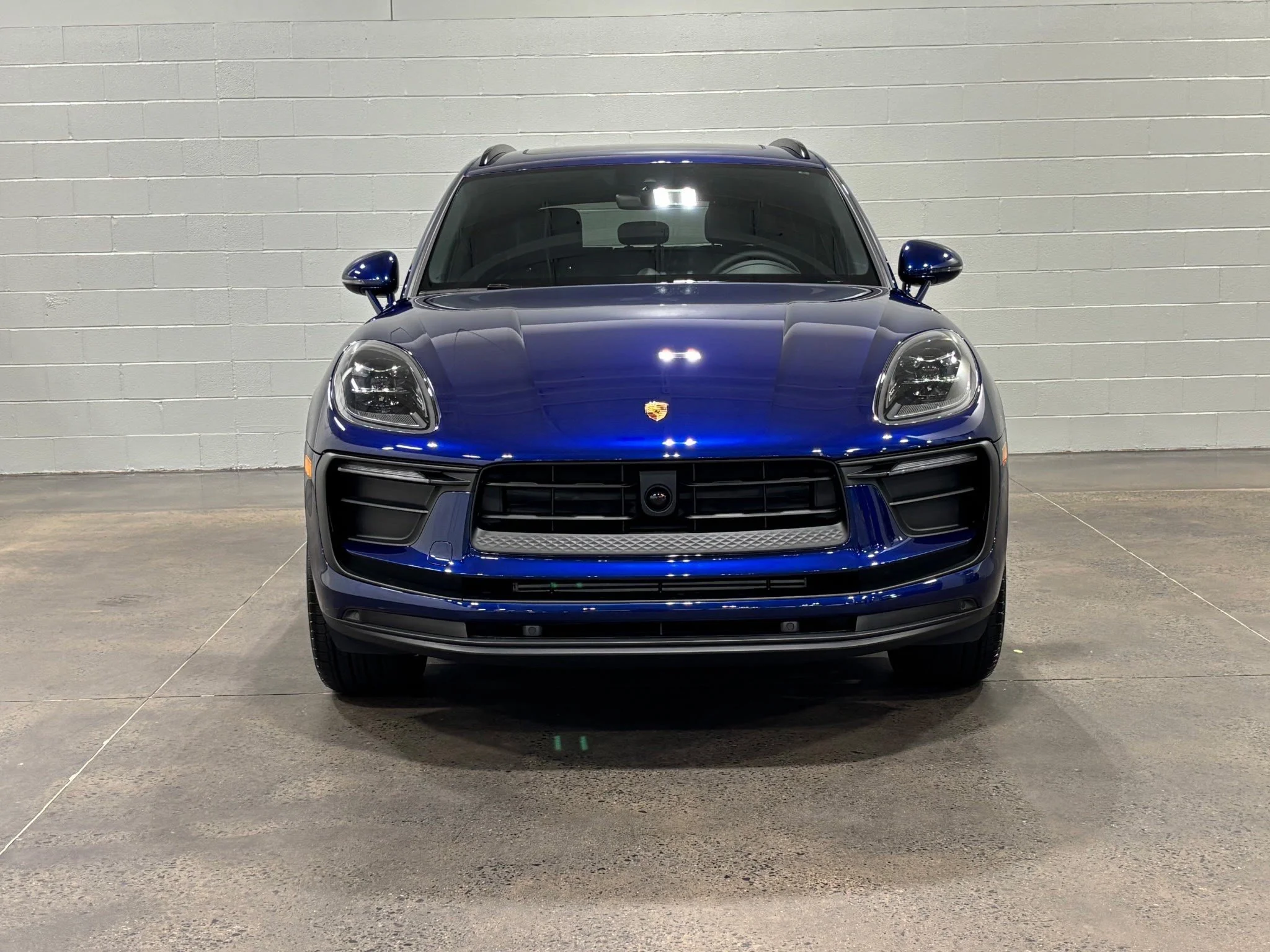 New 2026 Gentian Blue Metallic Porsche  image 10