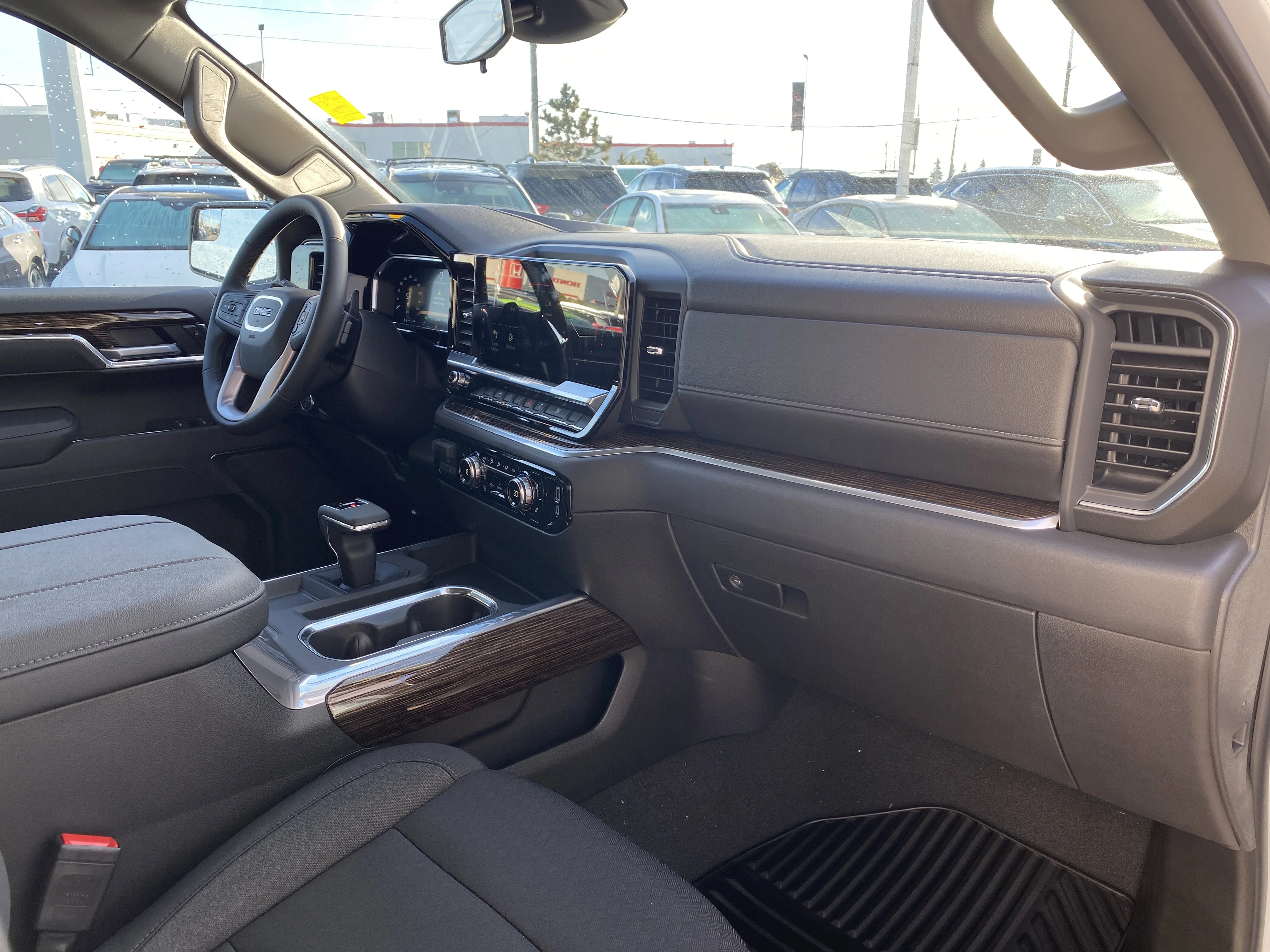 Certified Used 2026 White GMC Crew Cab Elevation image 27