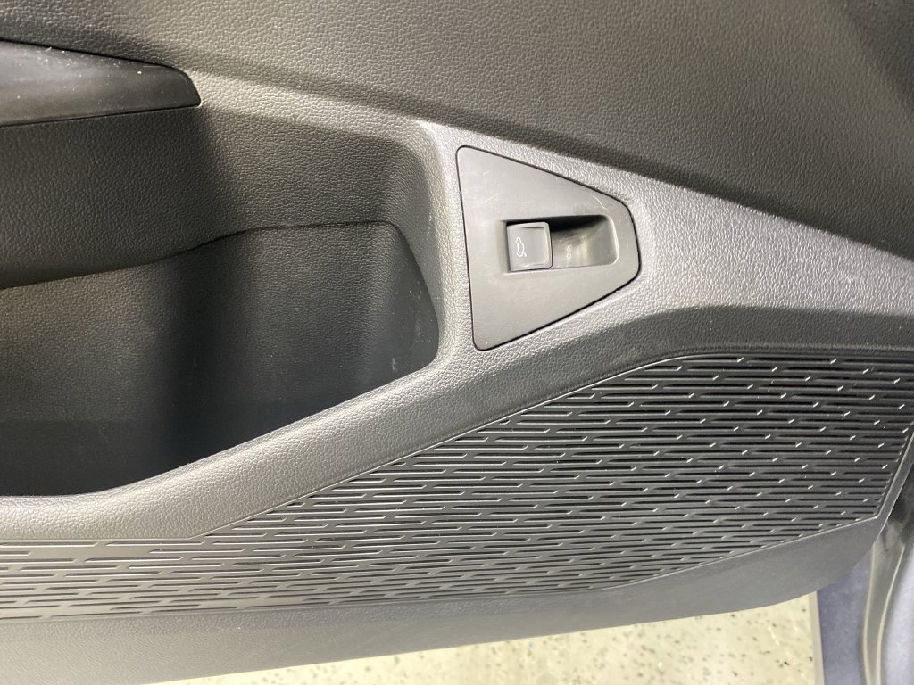 2025 Volkswagen Jetta S - Photo 32