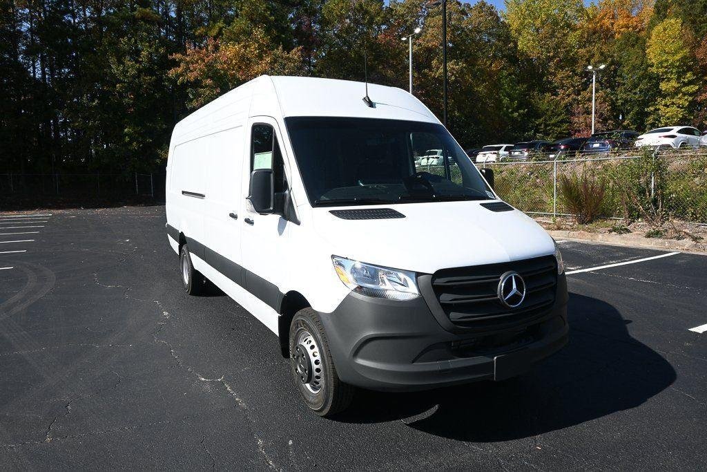 New 2026 Arctic White Mercedes-Benz  image 26