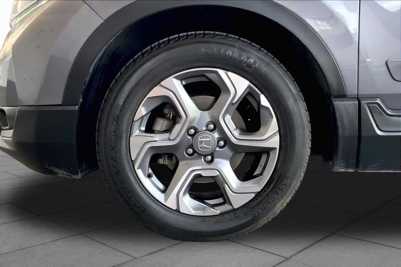 Used 2017 GRAY Honda EX-L image 11