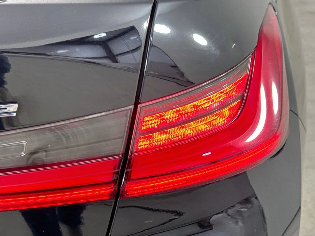 Used 2021 Black BMW 330e xDrive image 36