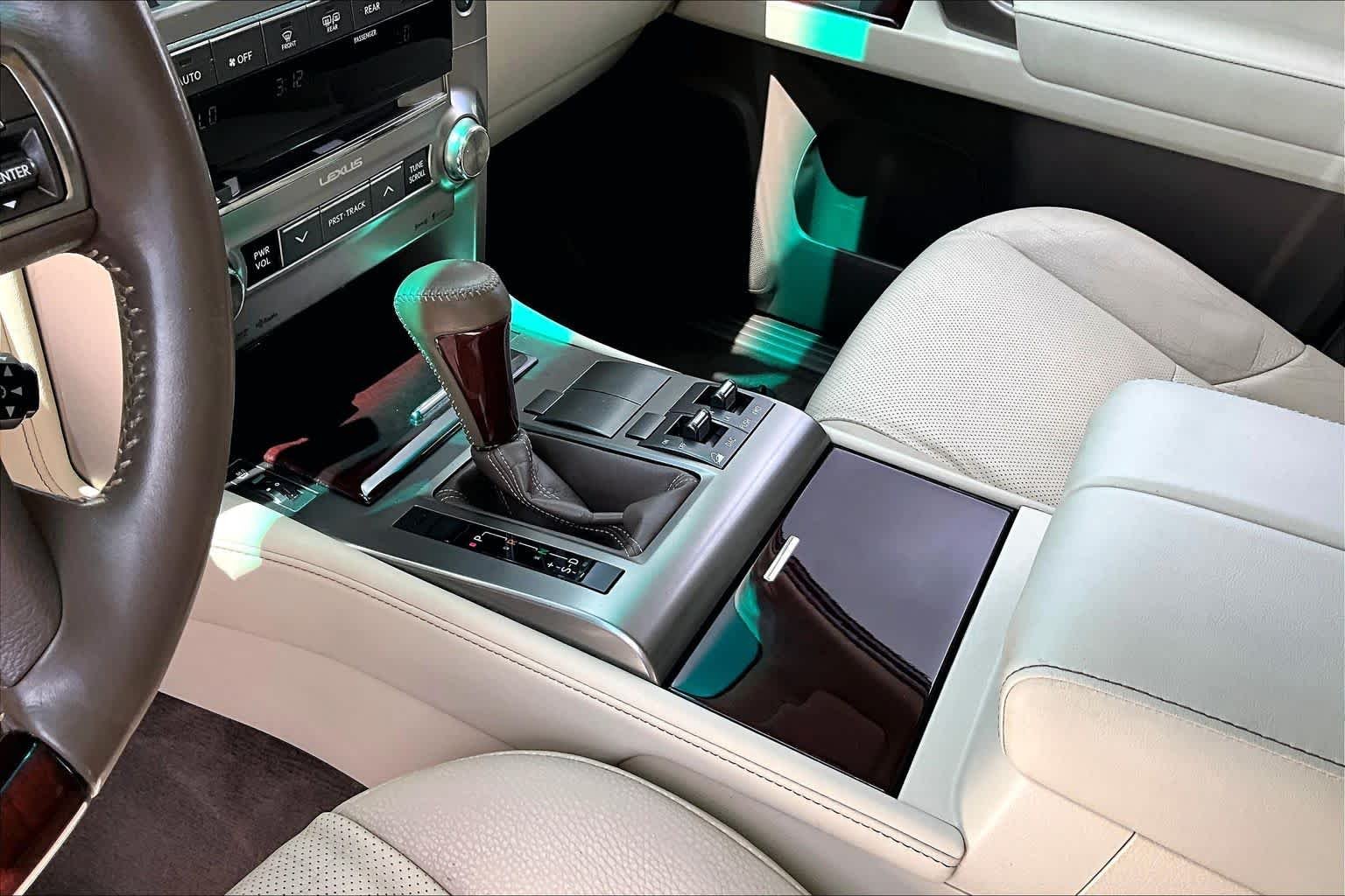 Used 2017 Black Onyx Lexus Premium image 16