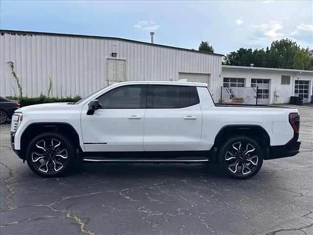Certified Used 2025 Summit White GMC Extended Range Denali image 7