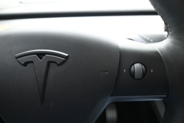 Used 2021 Black Tesla Performance image 26
