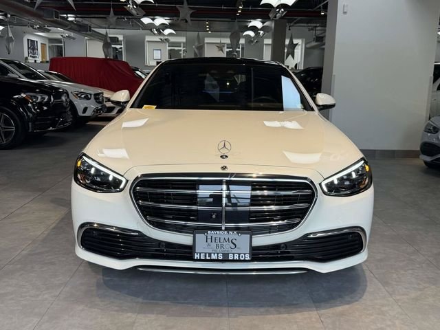 Certified Used 2023  Mercedes-Benz S 580 image 2