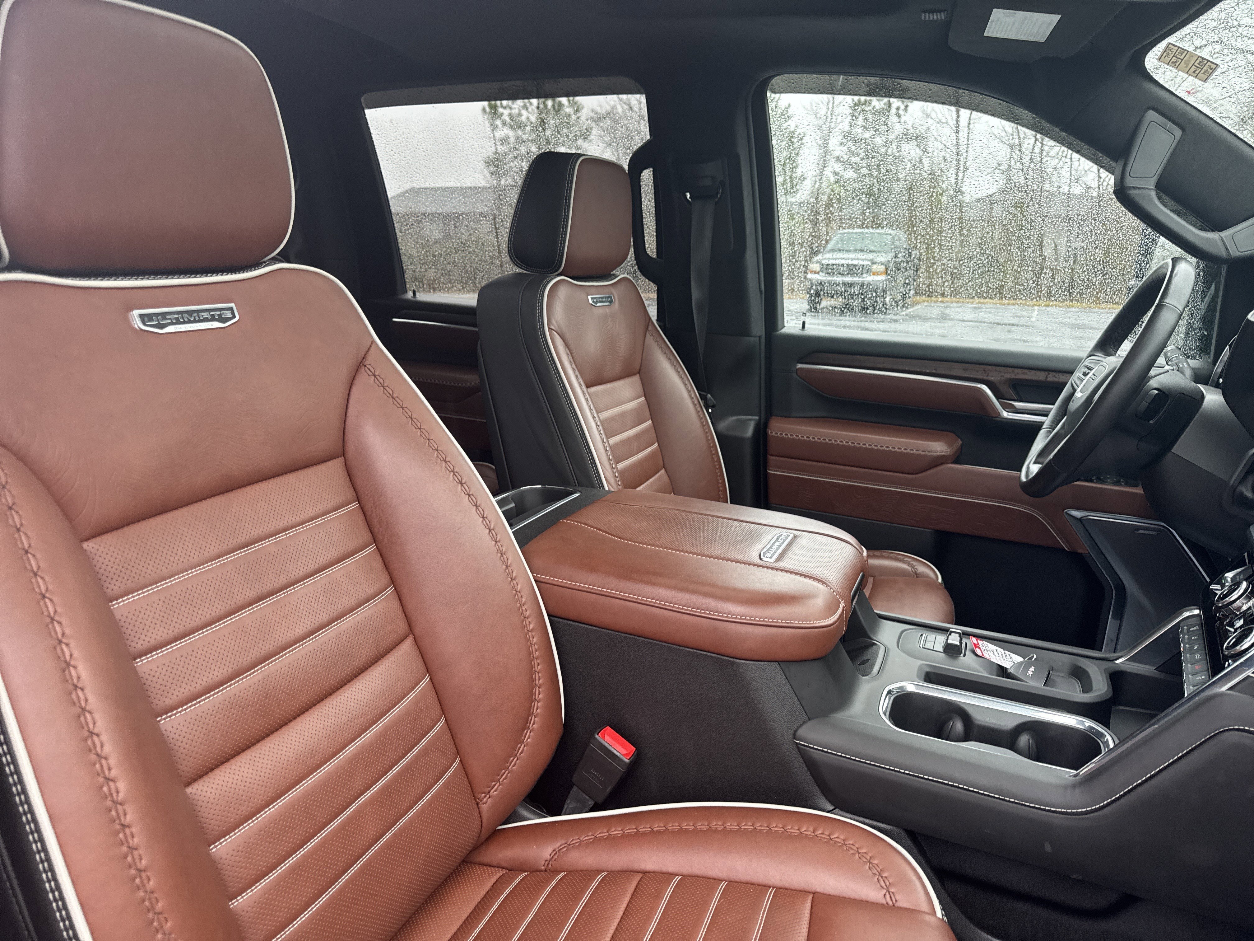 Used 2025 Sterling Metallic GMC Denali Ultimate image 38