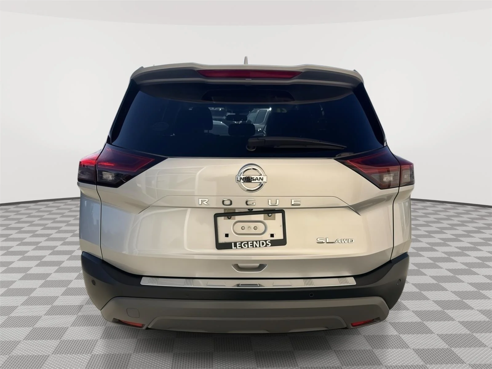 Used 2021 Brilliant Silver Metallic Nissan SL image 12