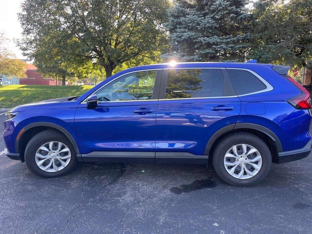 2025 Honda CR-V LX - Photo 9