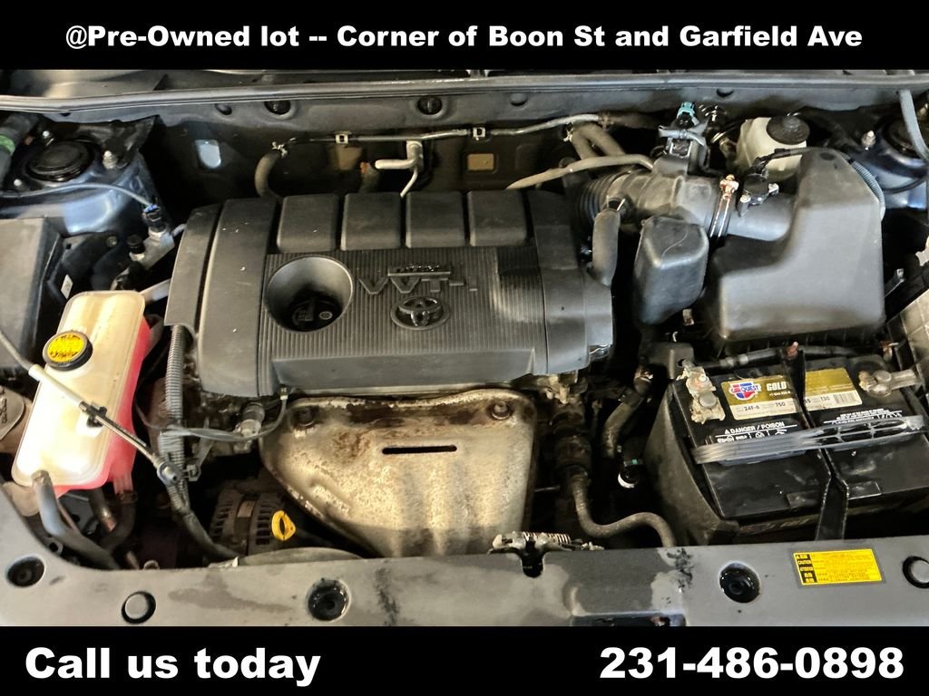 Used 2012 Blue Toyota Base image 10