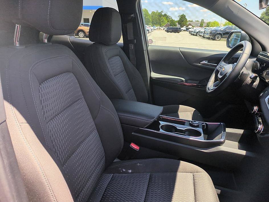 Used 2026 Sterling Gray Metallic Chevrolet LT image 33