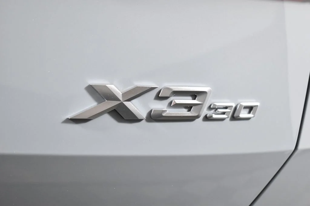 Used 2026 Gray BMW 30 xDrive image 39