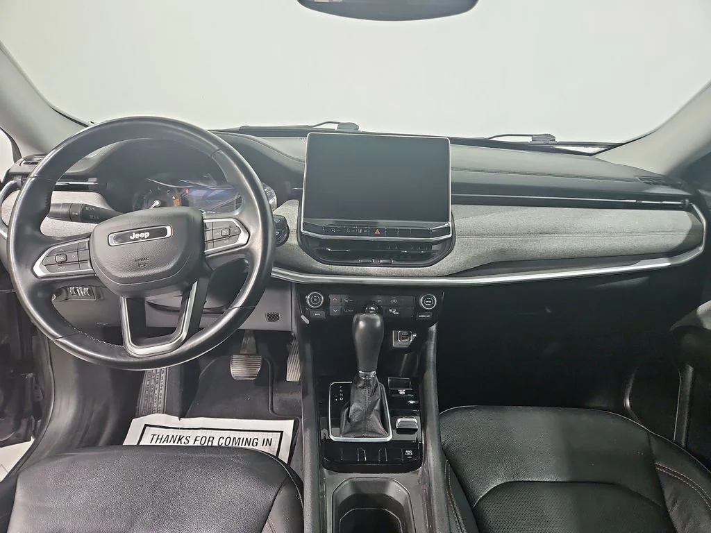 2022 Jeep Compass Latitude Lux - Photo 13