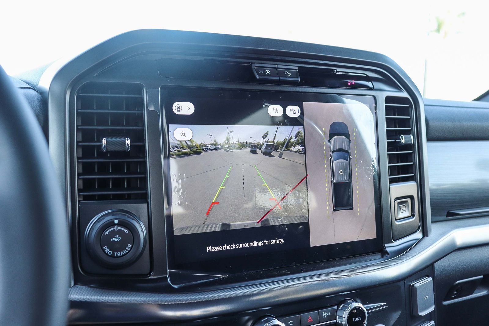 New 2026 Avalanche Ford Lariat® image 25