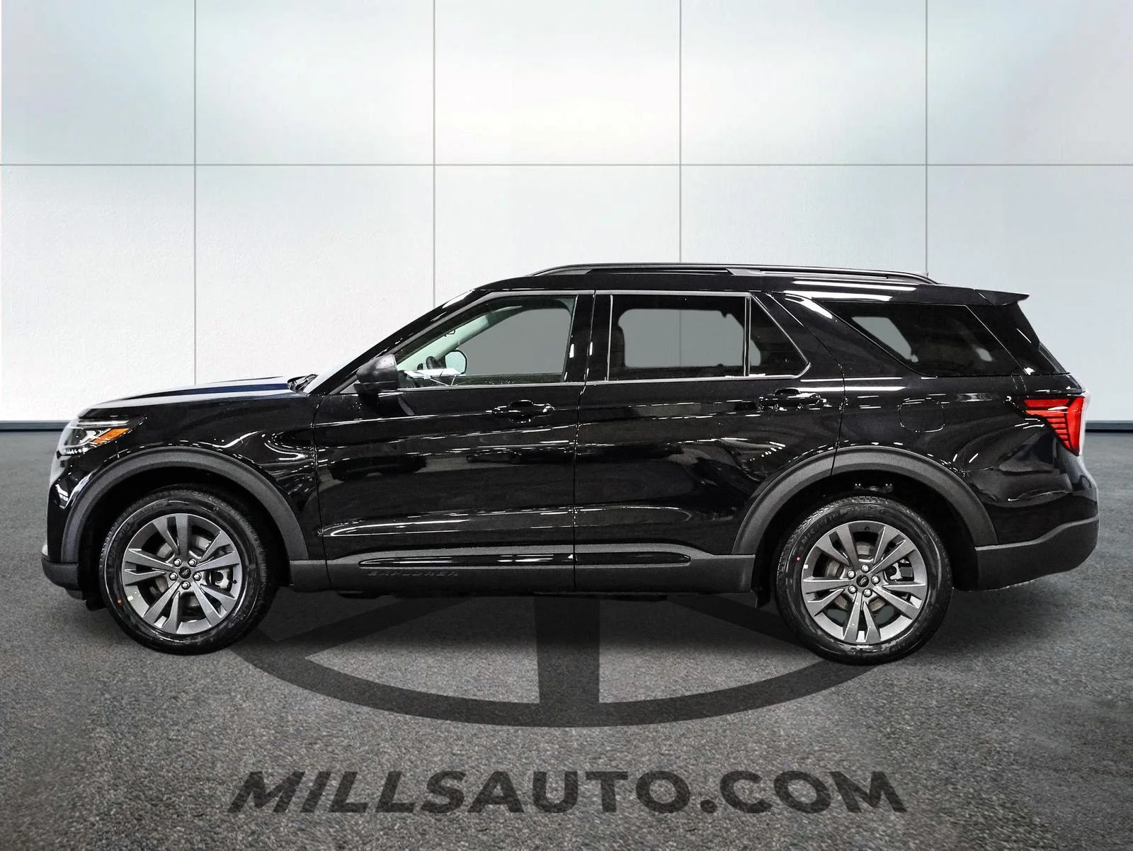 New 2026 Agate Black Metallic Ford Active image 3