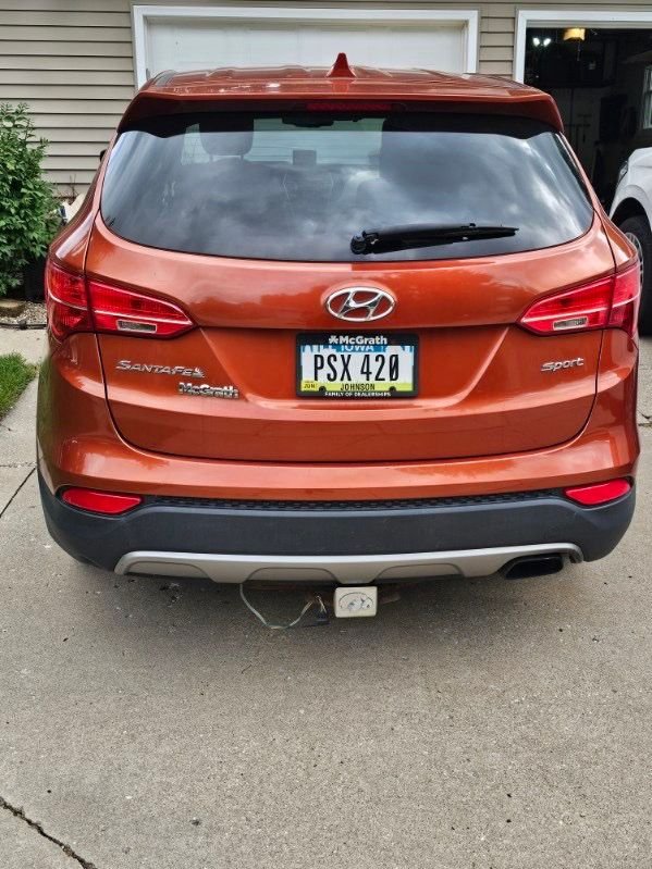 Used 2013 Brown Hyundai Base image 4
