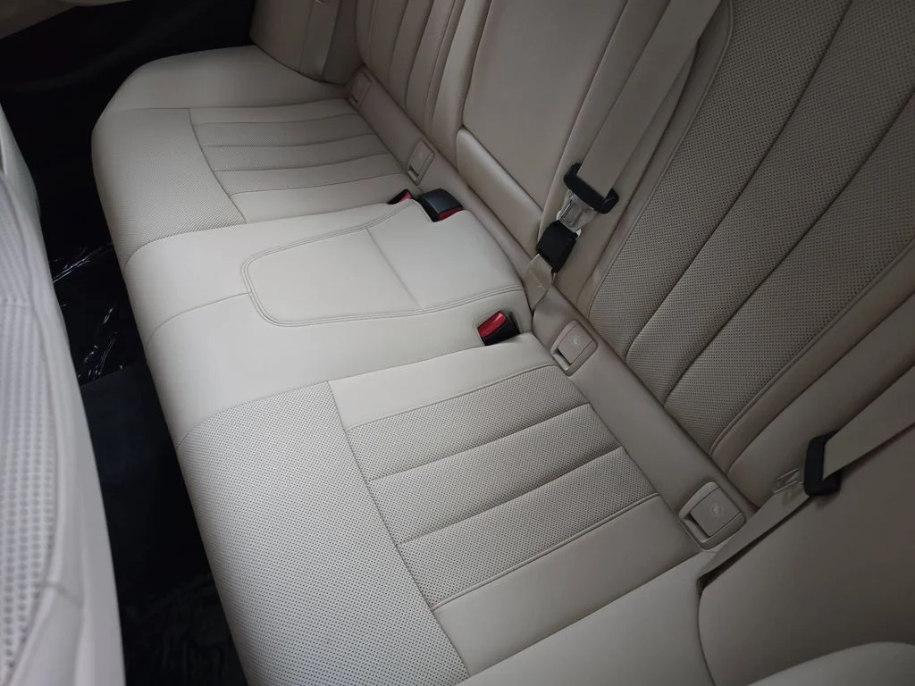 Used 2022 Mineral White Metallic BMW 530i xDrive image 14