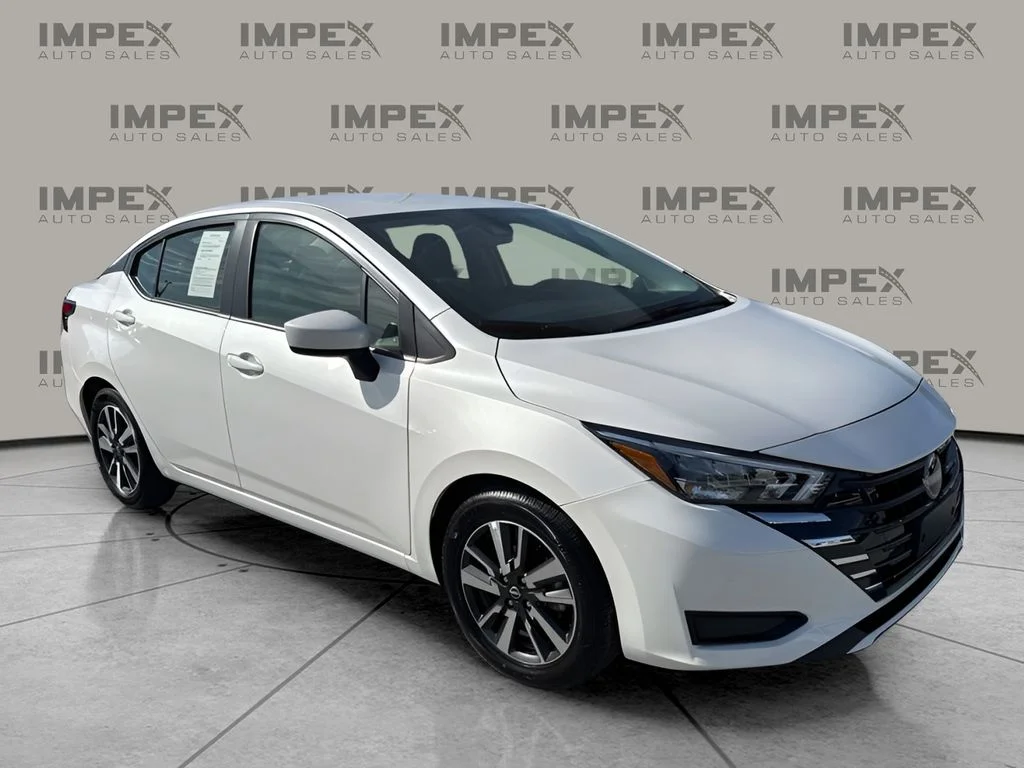 Used 2025 White Nissan 1.6 SV image 7