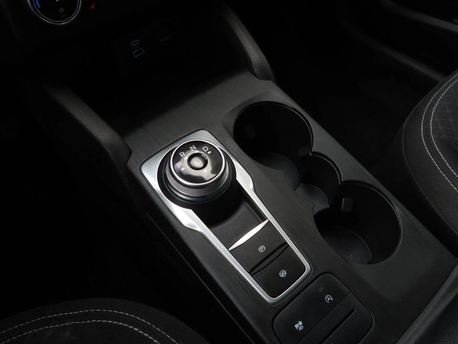 Used 2023 Vapor Blue Metall Ford Active image 29