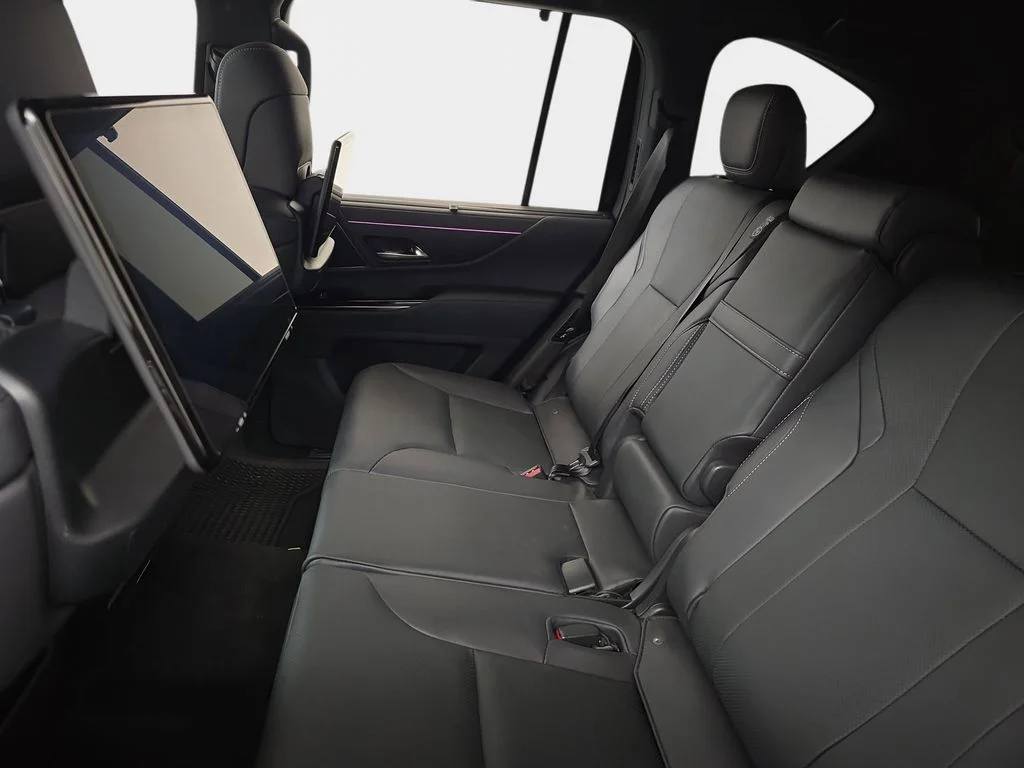 2025 Lexus LX 700h Luxury - Photo 14