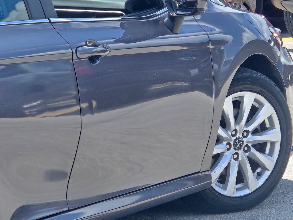 Used 2020 Gray Toyota LE image 19