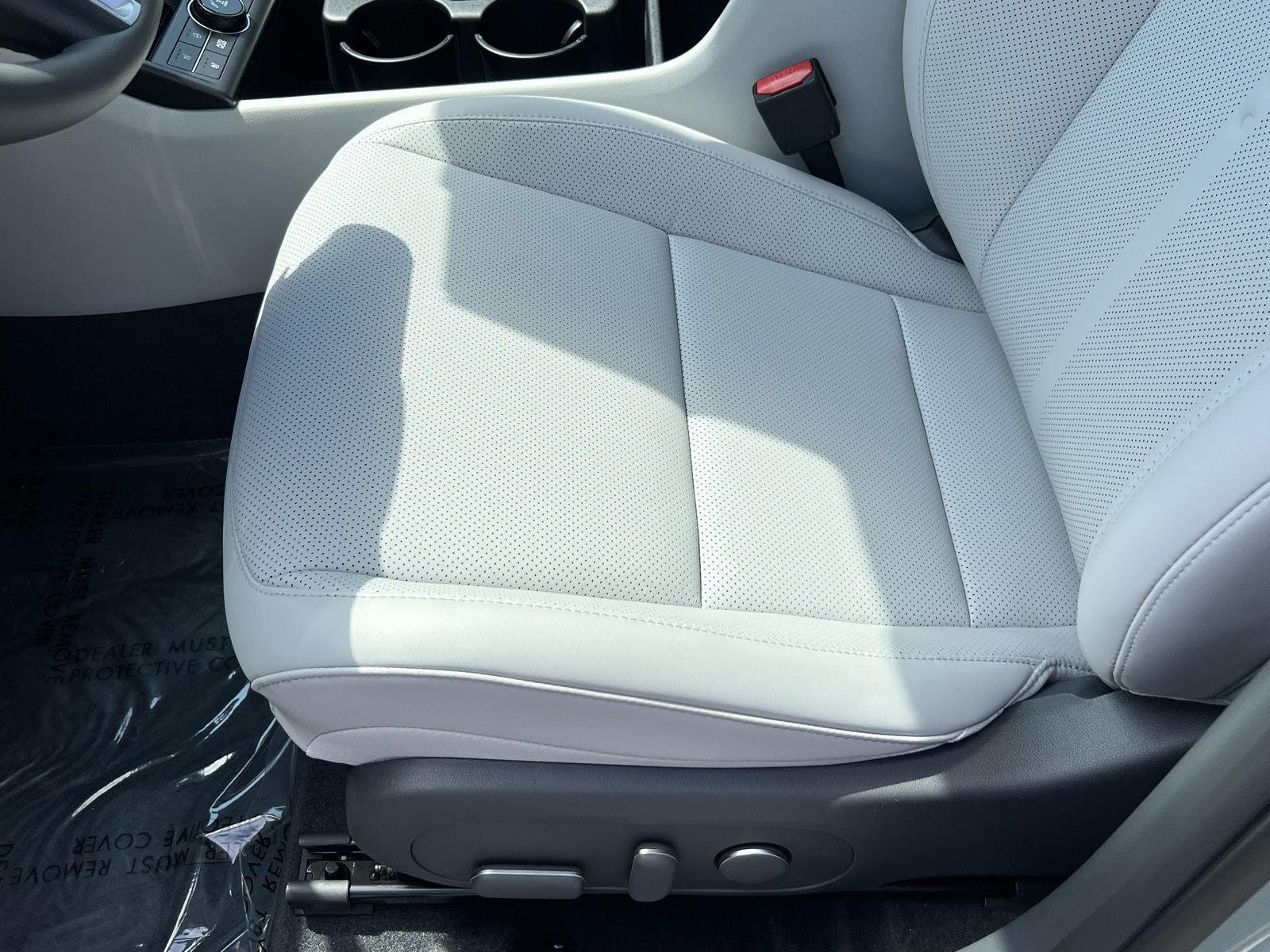 New 2027 Mirage Green Hyundai Limited image 28