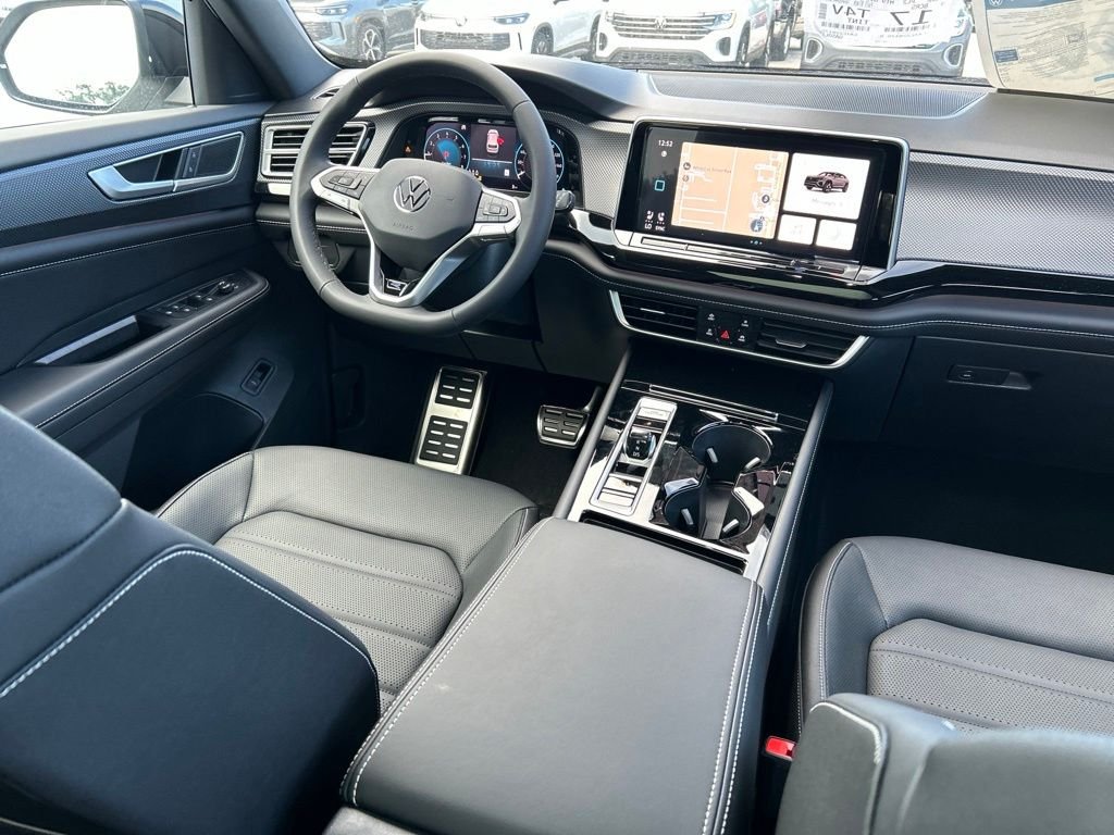 New 2026 White Volkswagen 2.0T SEL R-Line Black image 9