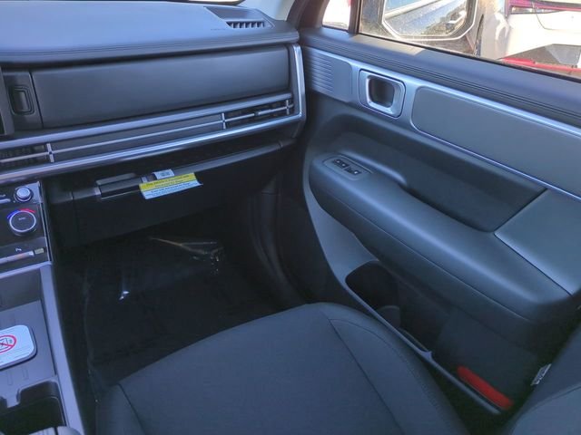 New 2026 Black Hyundai SE image 32