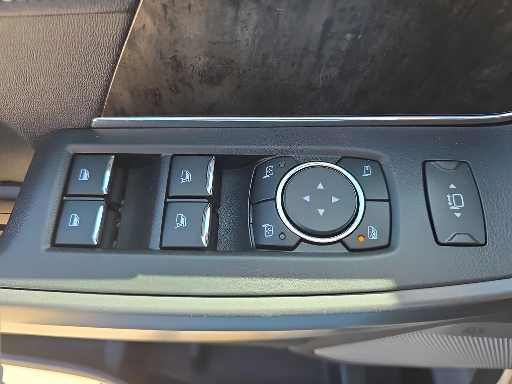 New 2026 Avalanche Ford F-250® Lariat® image 11