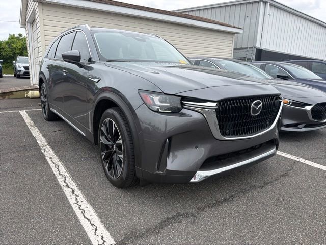 2024 Mazda CX-90 PHEV Premium Package's photo