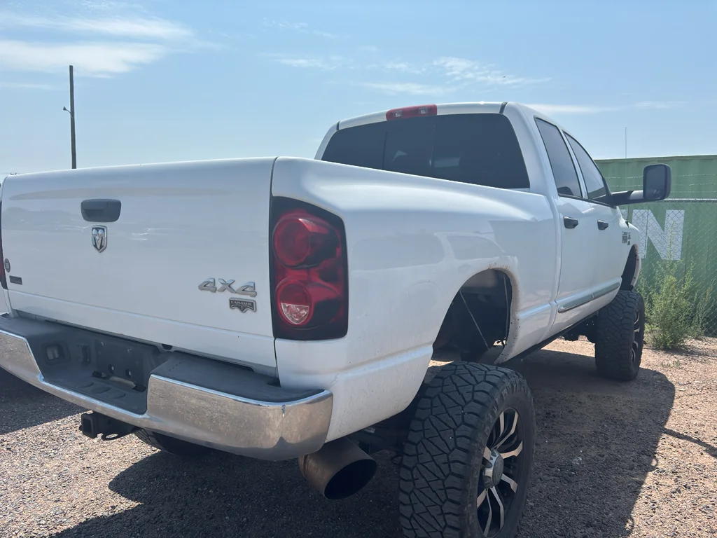 Used 2008 Bright White Clearcoat Dodge Laramie image 5