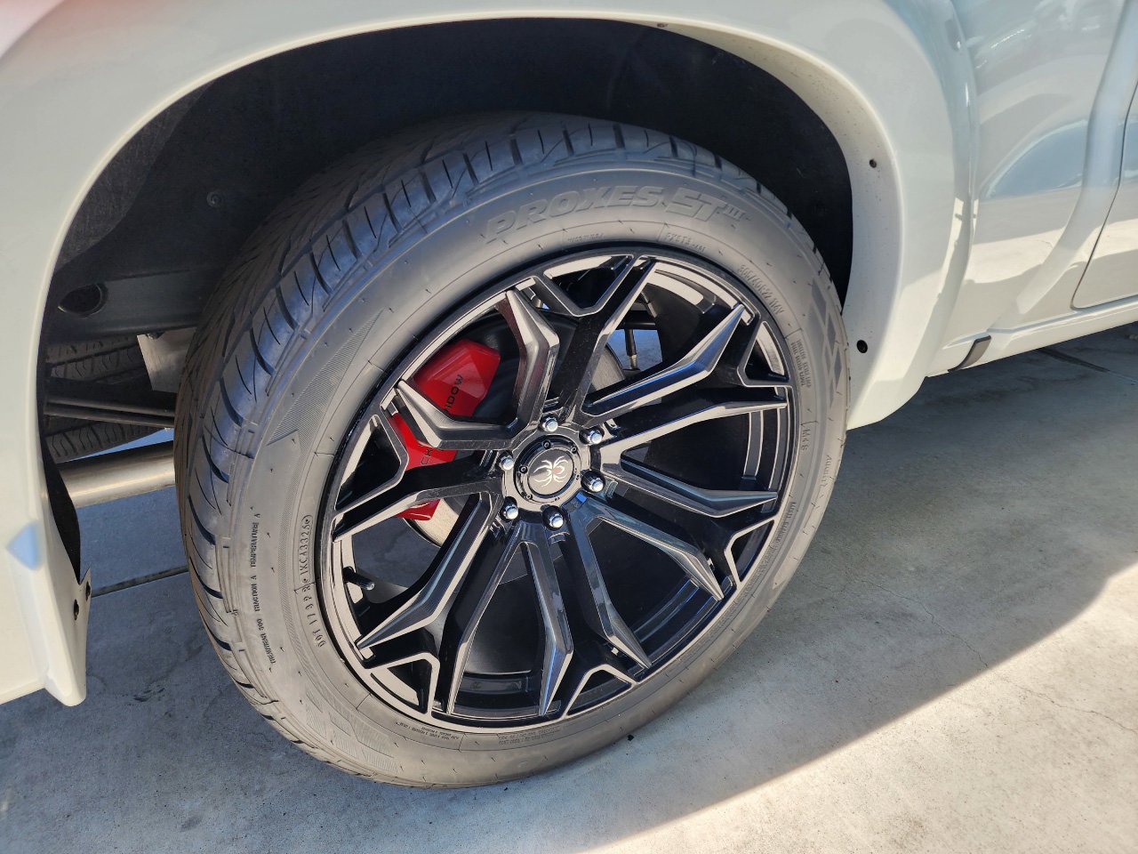 2025 Chevrolet Silverado 1500 RST - Photo 5