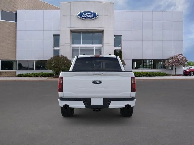 New 2026 Oxford White Ford XLT image 5