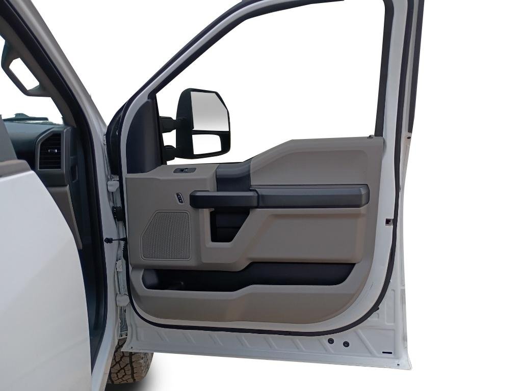 Used 2022 Oxford White Ford XL image 8