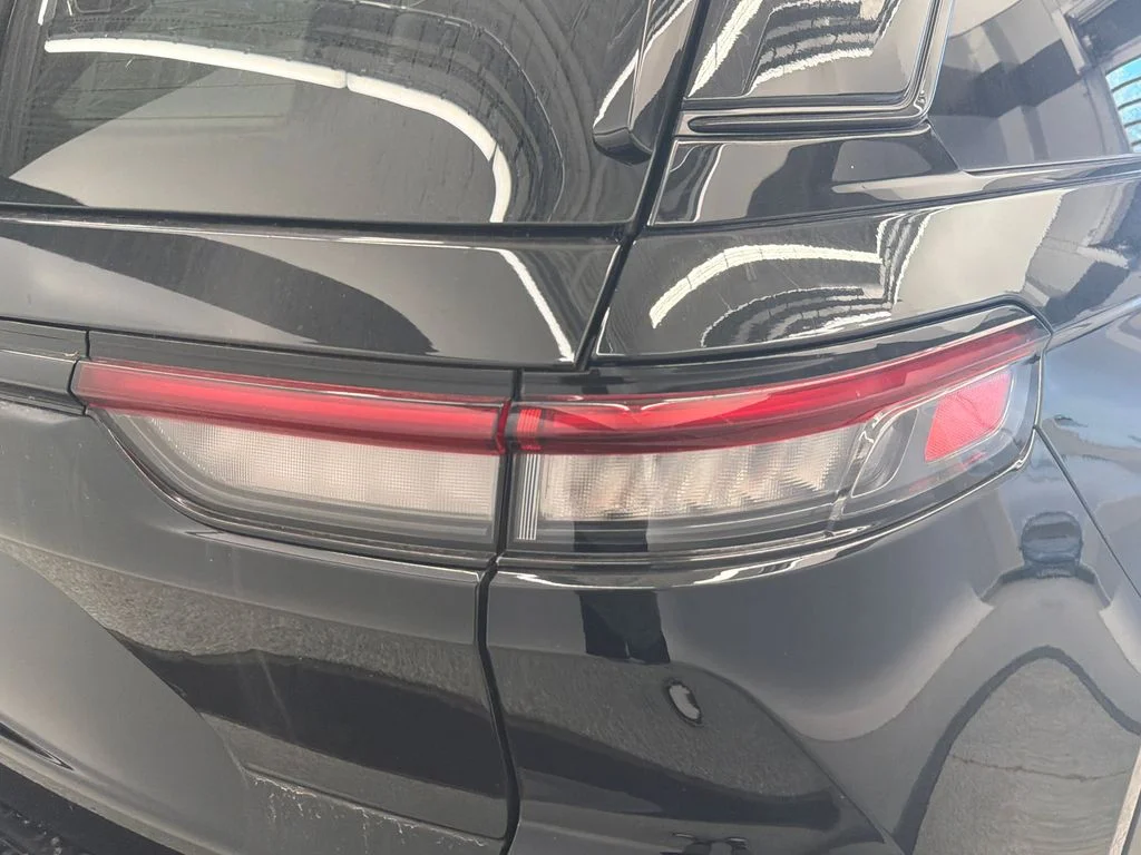 Certified Used 2024 Black Jeep Altitude X image 25