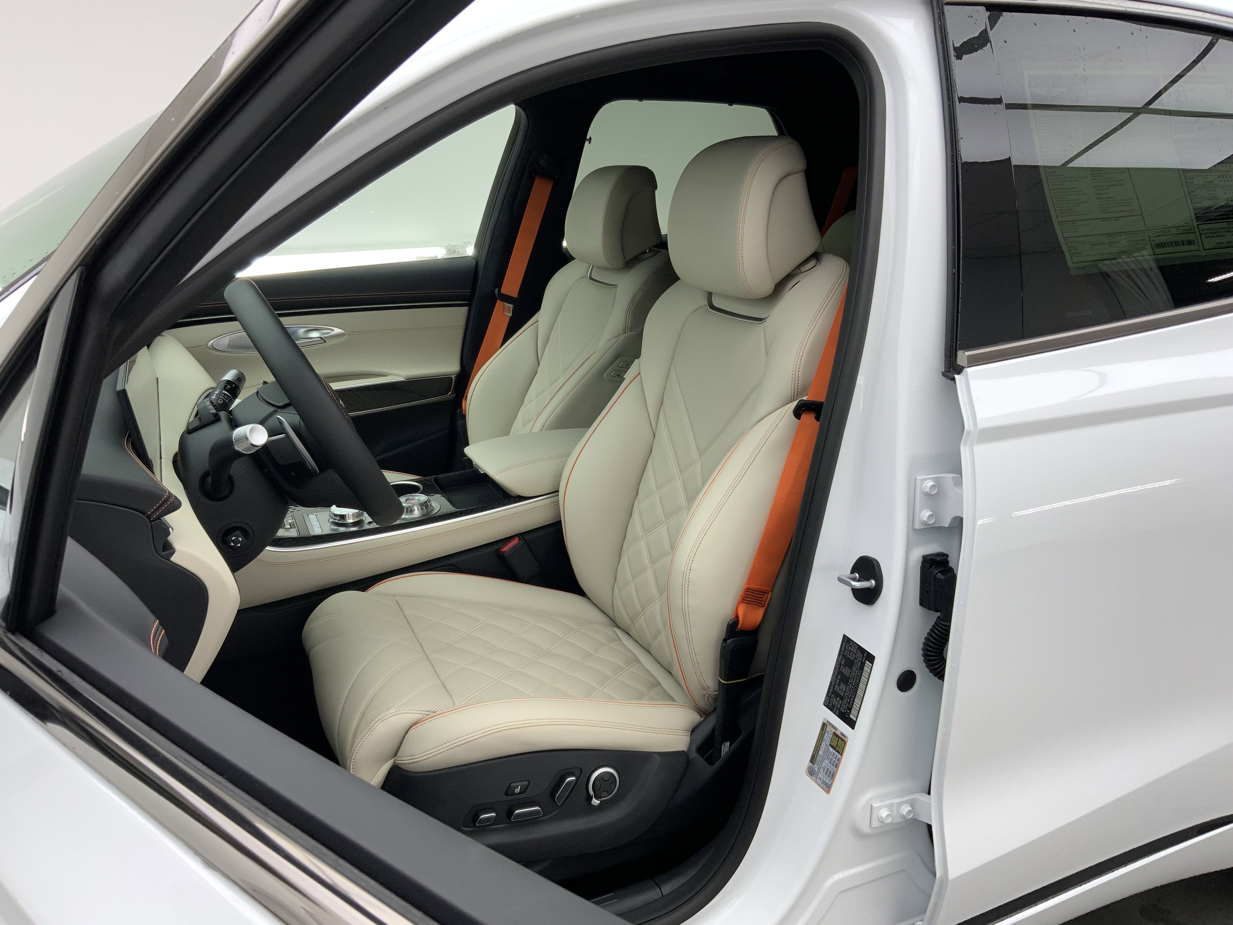 2026 GENESIS GV70 Sport Prestige - Photo 9