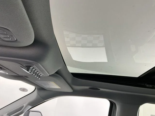 New 2026 Glacier Gray Metallic TriCoat Ford Lariat image 27