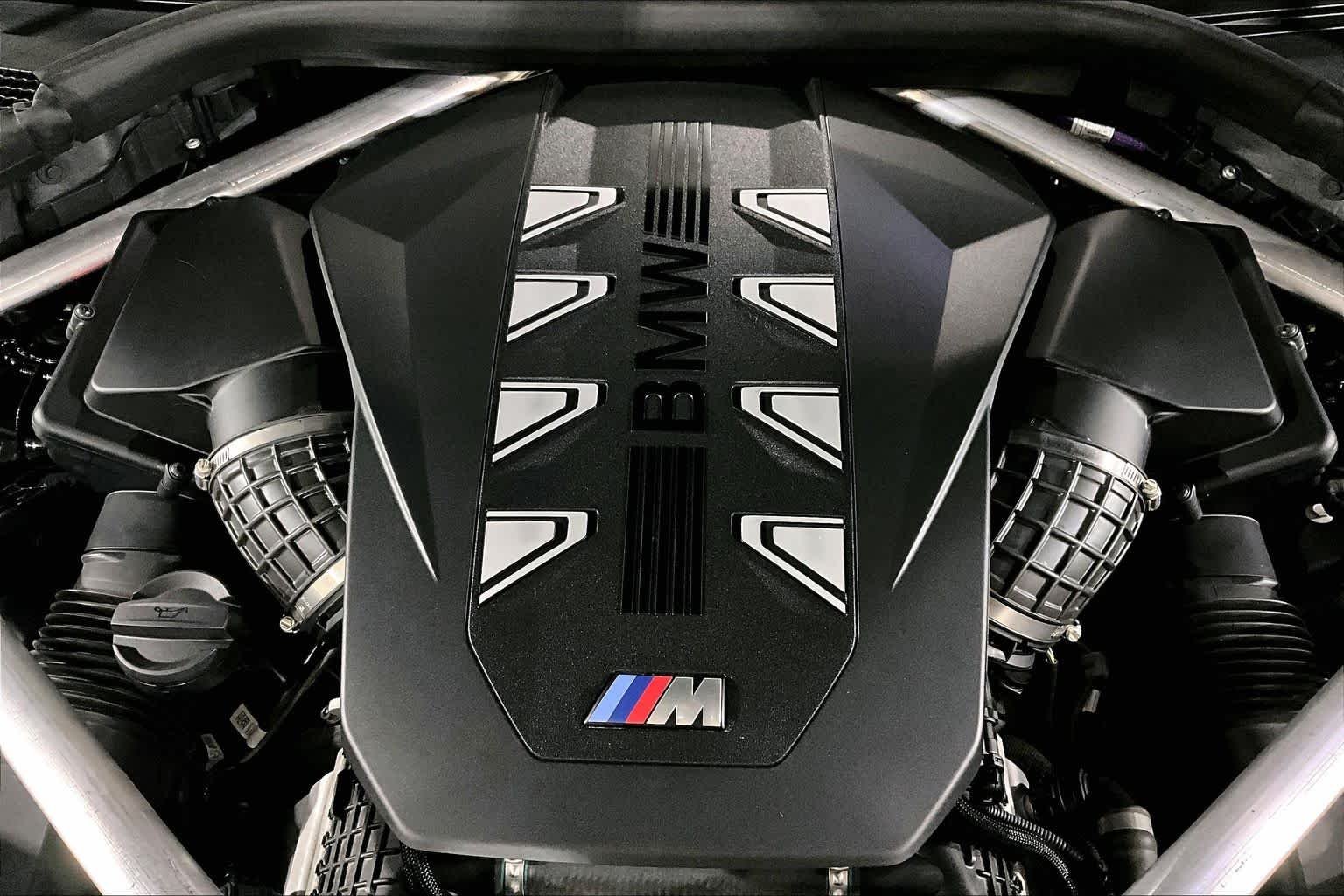 Certified Used 2024 Black Sapphire Metallic BMW M60i image 30