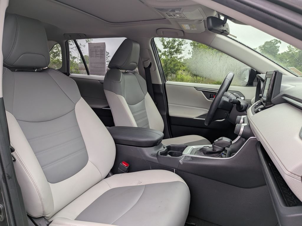 Certified Used 2021 Gray Toyota XLE Premium image 31