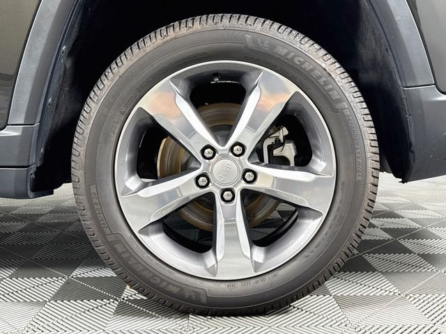 Used 2021 Gray Jeep Limited image 51