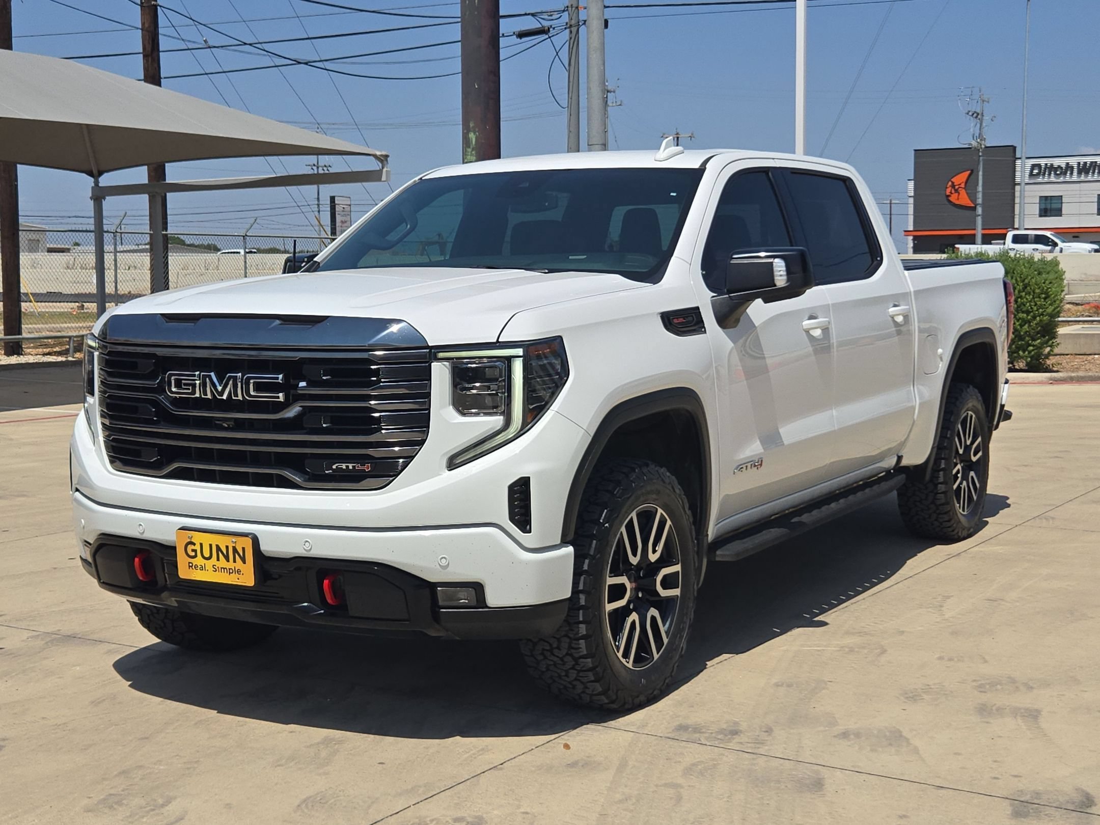 2022 GMC Sierra 1500 AT4 - Photo 8
