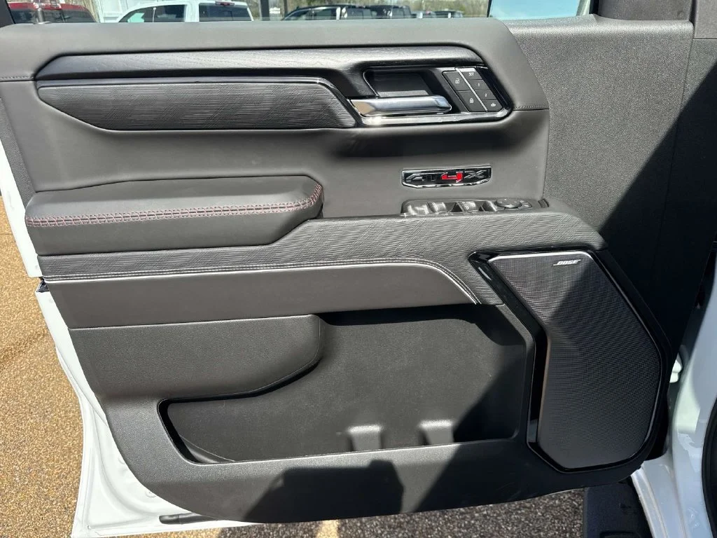 2026 GMC Sierra 1500 AT4X - Photo 41