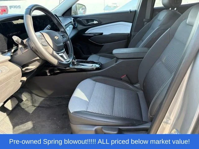 Used 2024 Gray Chevrolet LT image 13