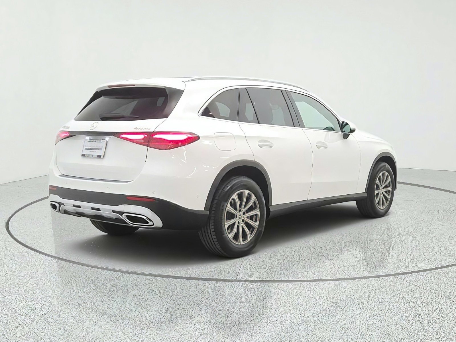 Certified Used 2024 Polar White Mercedes-Benz GLC 300 4MATIC® SUV image 5