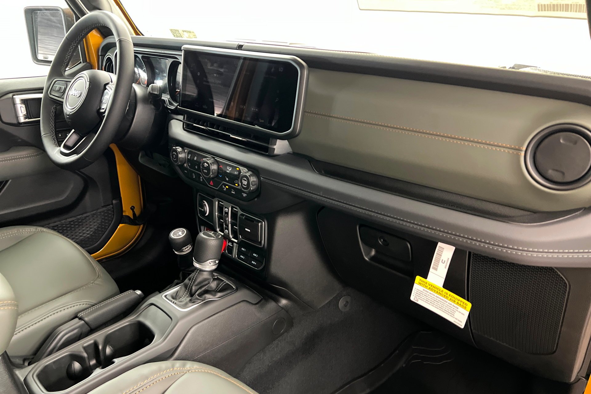 New 2026 Goldilocks (DISC) Jeep Mojave image 25
