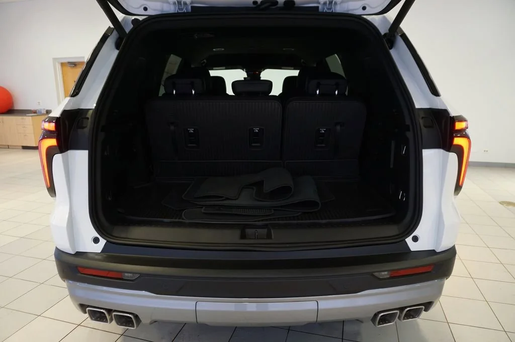 2026 Chevrolet Traverse LT - Photo 26