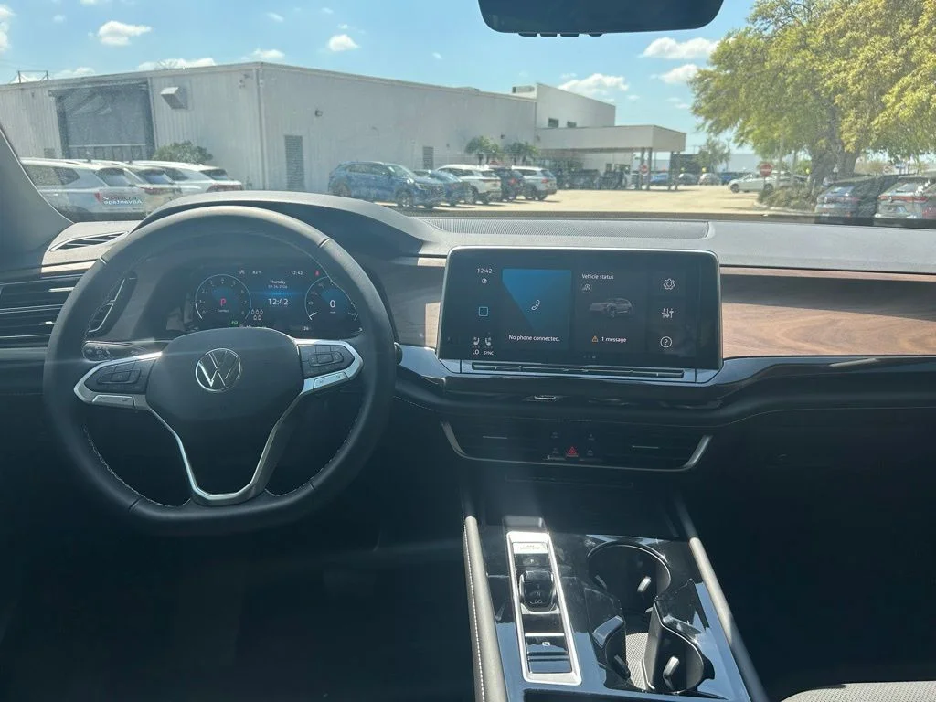 2026 Volkswagen Atlas SE w/Tech - Photo 48